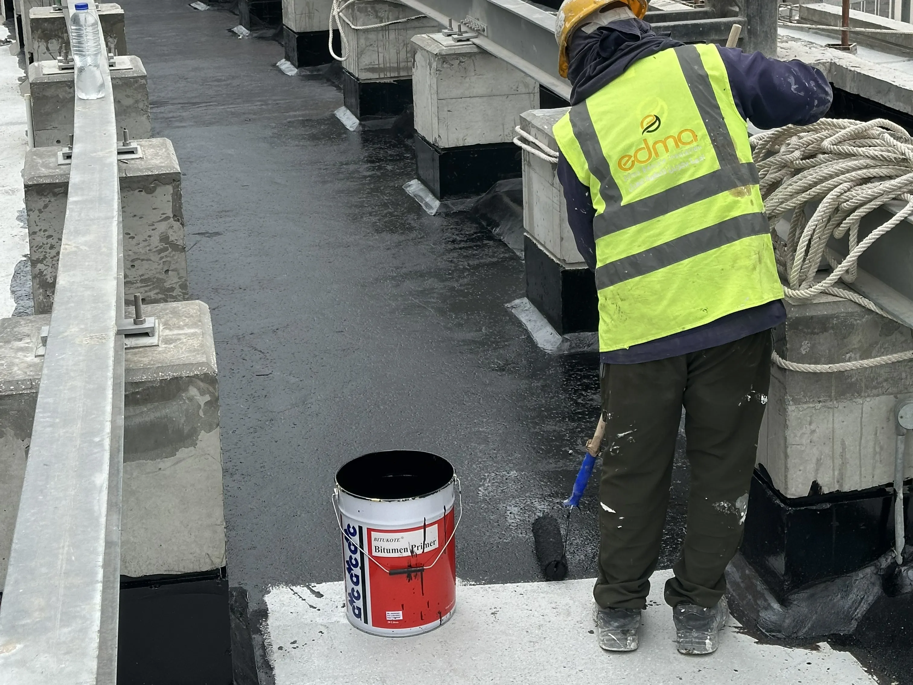 أسطح المباني العادية